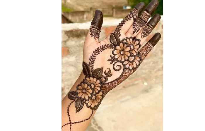 Beautiful Mehndi Design