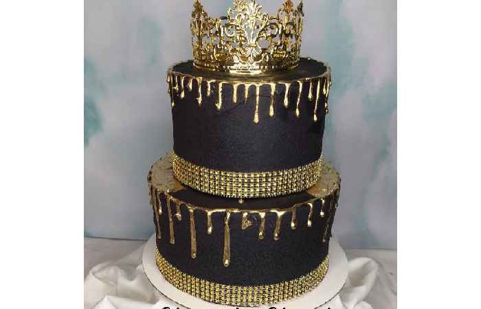 Black and Gold Cake