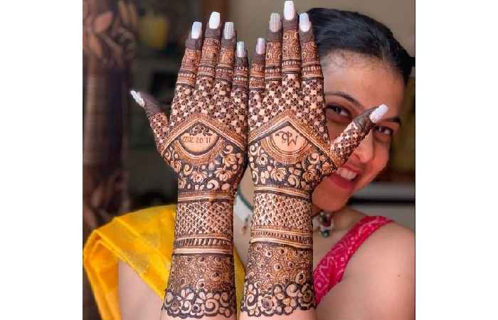 Bridal Mehndi Design Simple Back Hand (7)