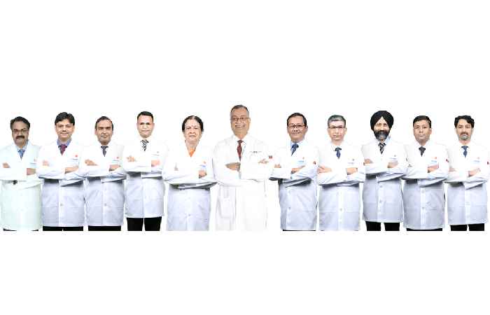 Doctors in the Manipal Hospital Gurgaon (1)