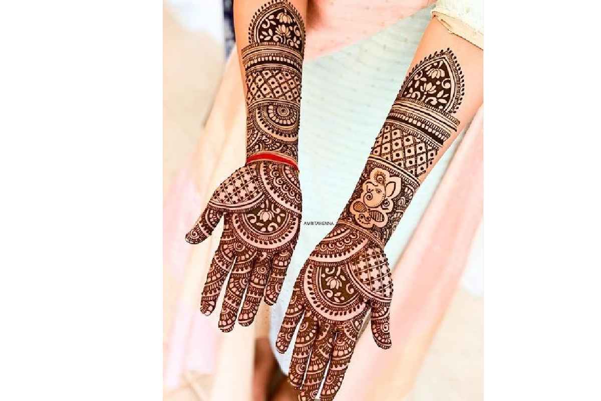 Elegant Front Full Hand Mehndi Design