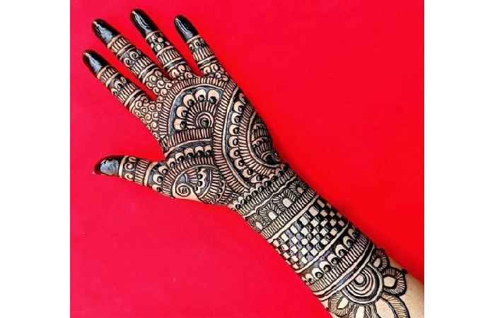 Front Hand Mehndi Design