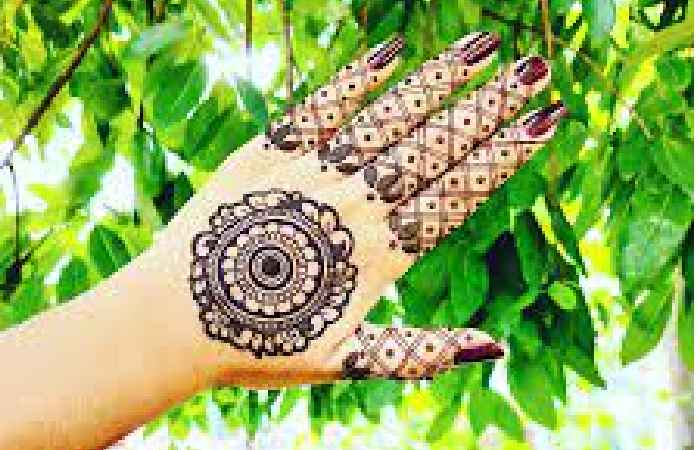 Gol Tikki Mehndi Design Back Hand (1)