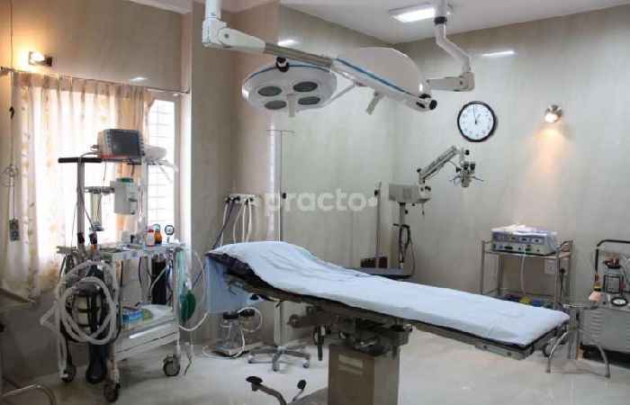 Indraprastha Apollo Hospital (4)