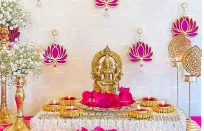 Low Budget Background Flower Decoration for Pooja At Home (4)