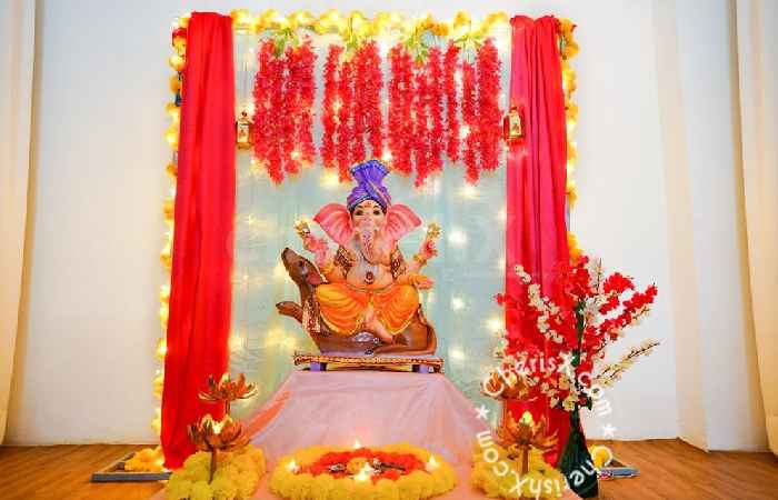 Low Budget Background Flower Decoration for Pooja At Home (6)