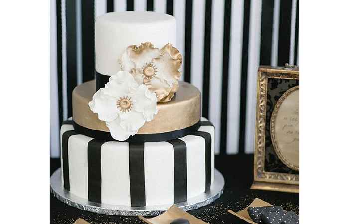 Opulent black and gold wedding ideas with a pop of pink