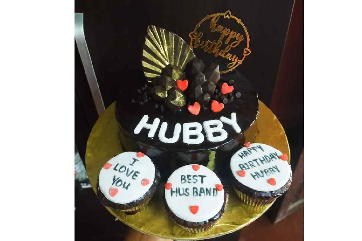 Romantic Birthday Cake Design for Husband