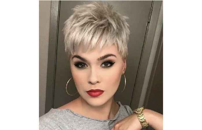 Thick Hair Low Maintenance Short Haircuts (3)