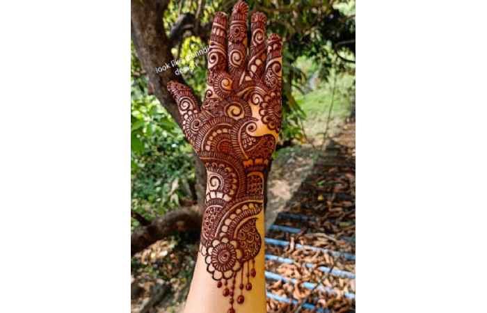 mehandi design's