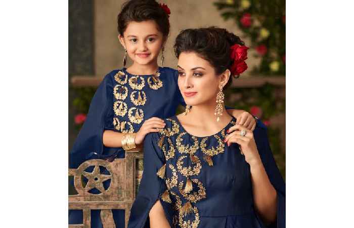 Indian Mother-Daughter Dresses For Birthday - Matching dresses for mother and daughter is a wonderful way to bond for special birthday (5)